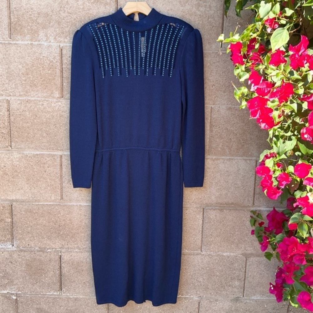 EUC St. John Embellished Knit Sweater Dress Size 10 Navy Crochet Office Vintage